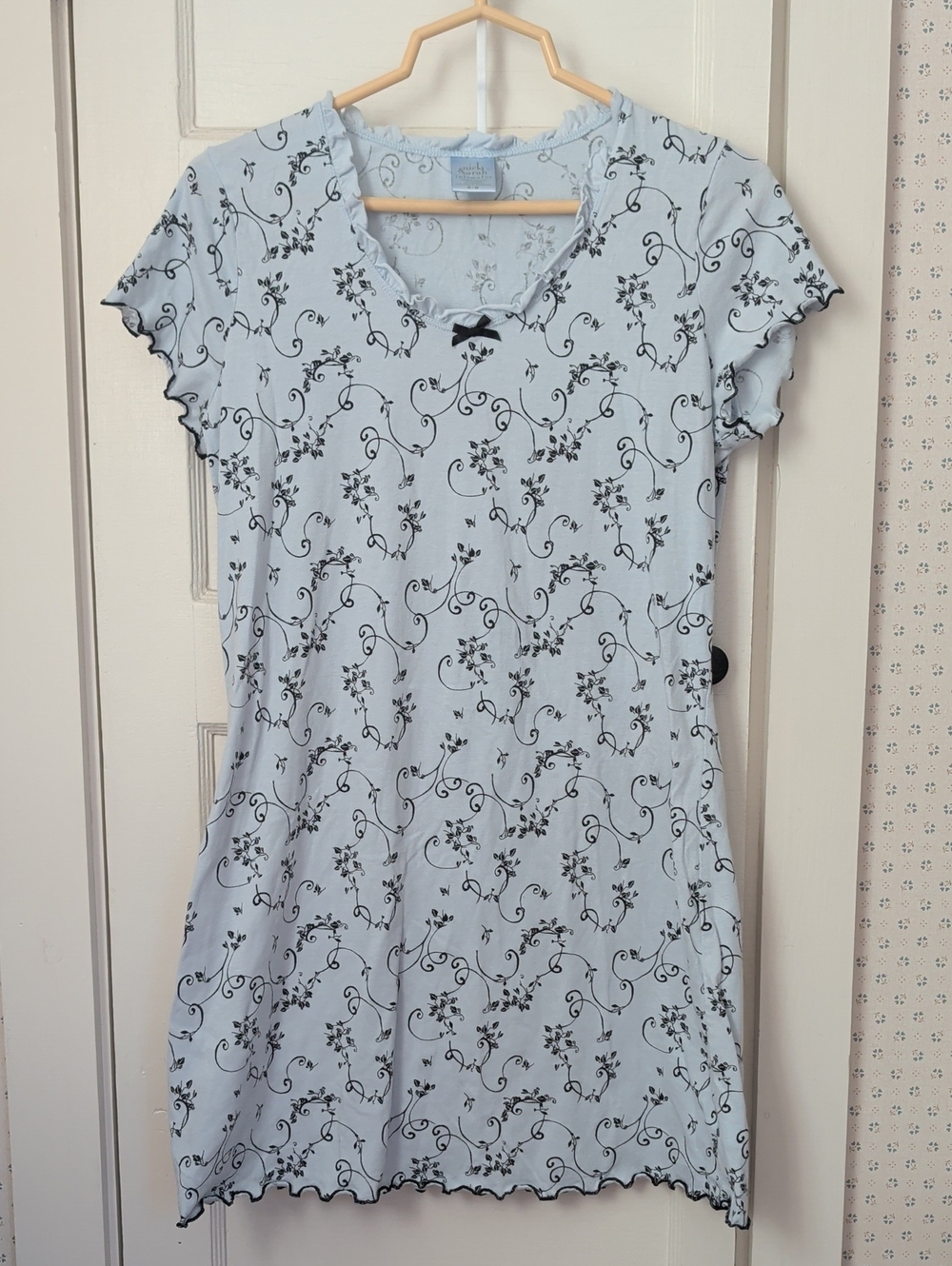 💙 🖤 Nick & Sarah M Nightgown Floral Scallop Trim Cotton Blend Feminine Cute